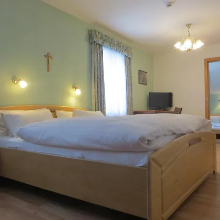 Garni Haus Jagerwirt 3*