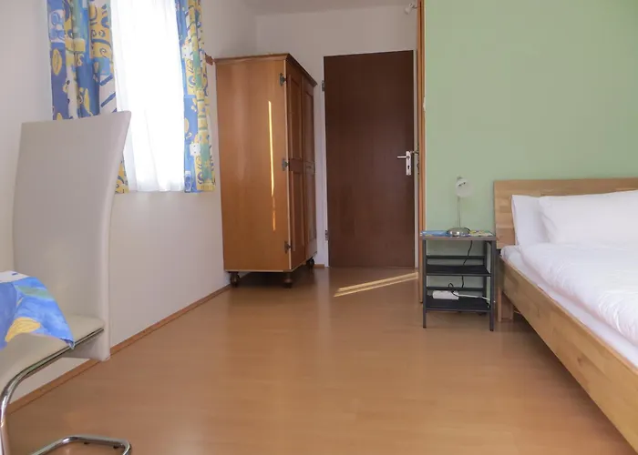 Konukevi Garni Haus Jagerwirt
