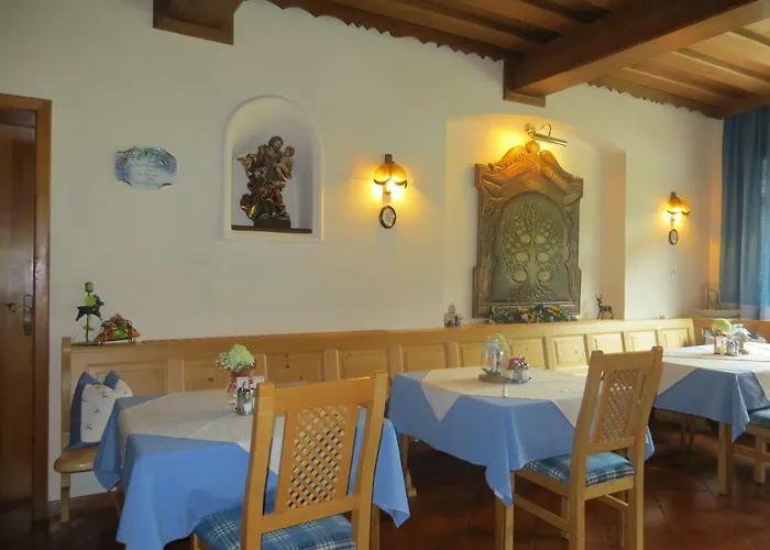 Konukevi Garni Haus Jagerwirt