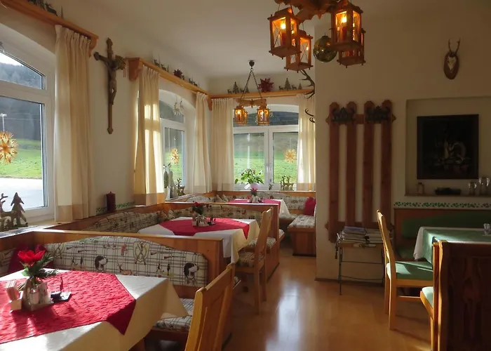 Garni Haus Jagerwirt Konukevi Fuschl am See